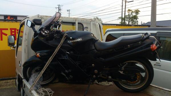 ZZR1100